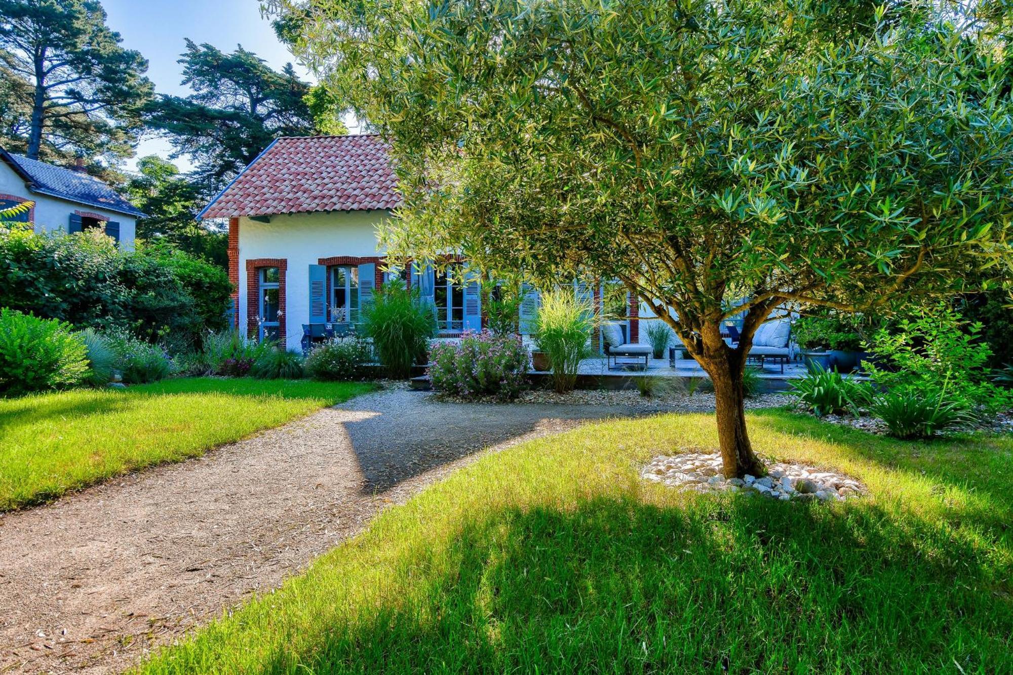 Villa Traditionnelle Pour 8 - 550M De La Plage นัวร์มูติเย-ออง-ลิล ภายนอก รูปภาพ